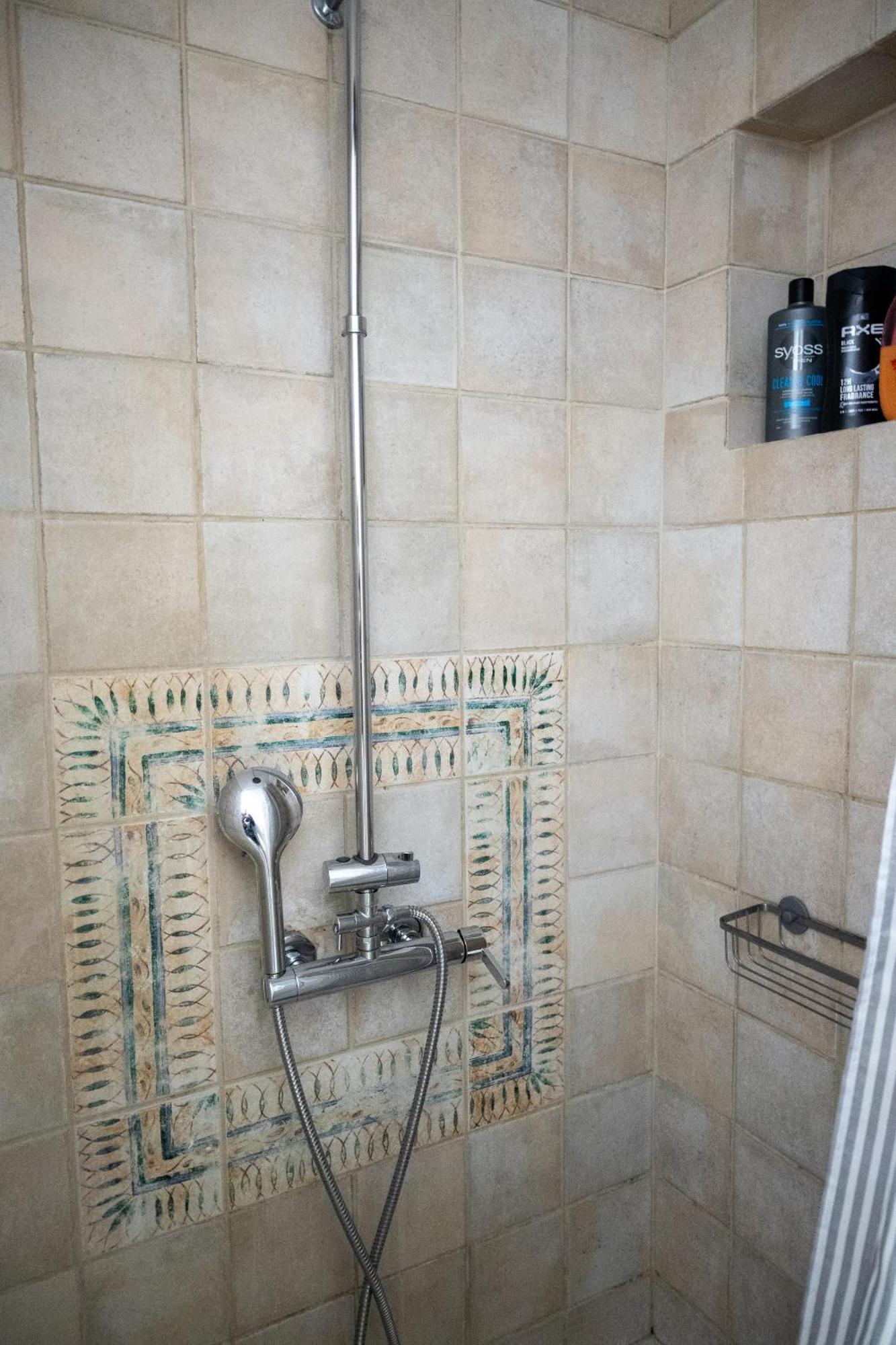 μονοκατοικία με κήπο στη θάλασσα. Apartment *